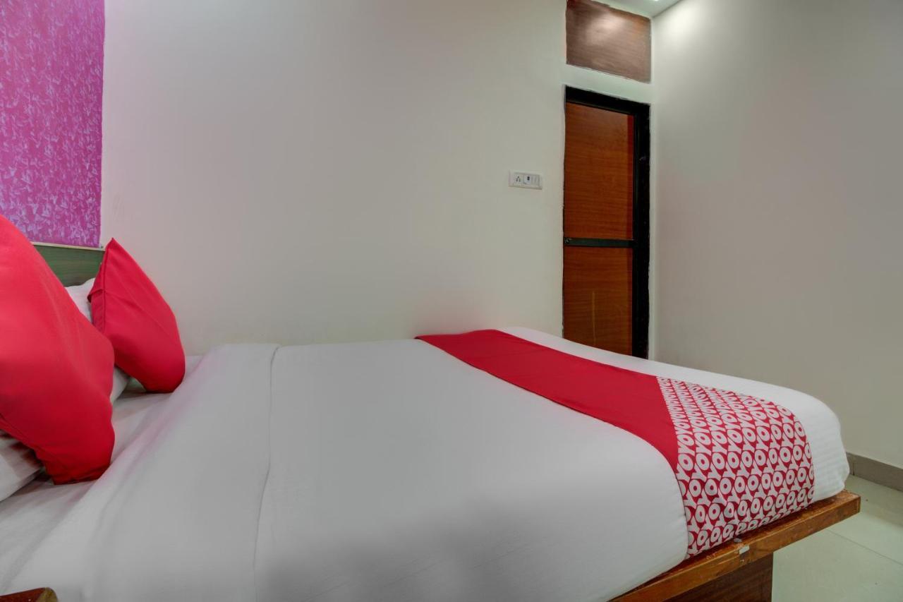 Sai Leela Residency Hotel 2*