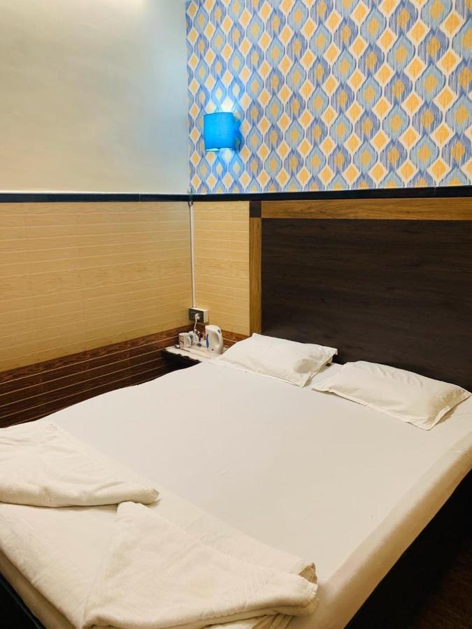 Inn Traveller's -