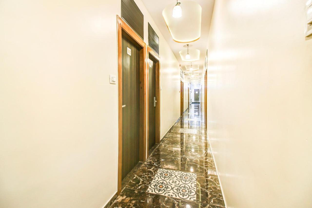 Fabhotel Axis International - Nr International Airport