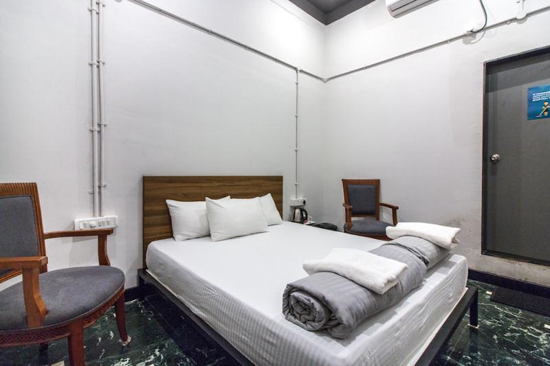 Backpacker Cowies Hostel *