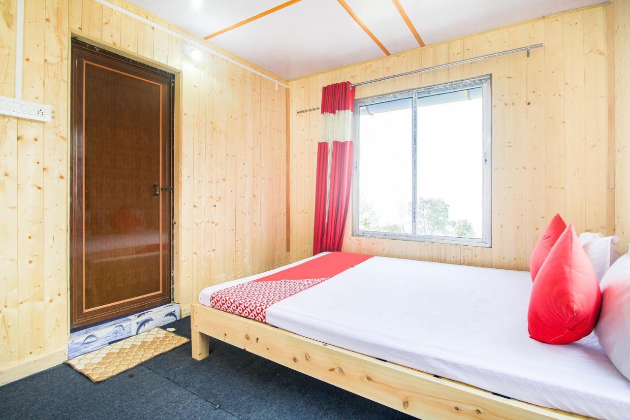 Oyo 71699 Star Palace 3*
