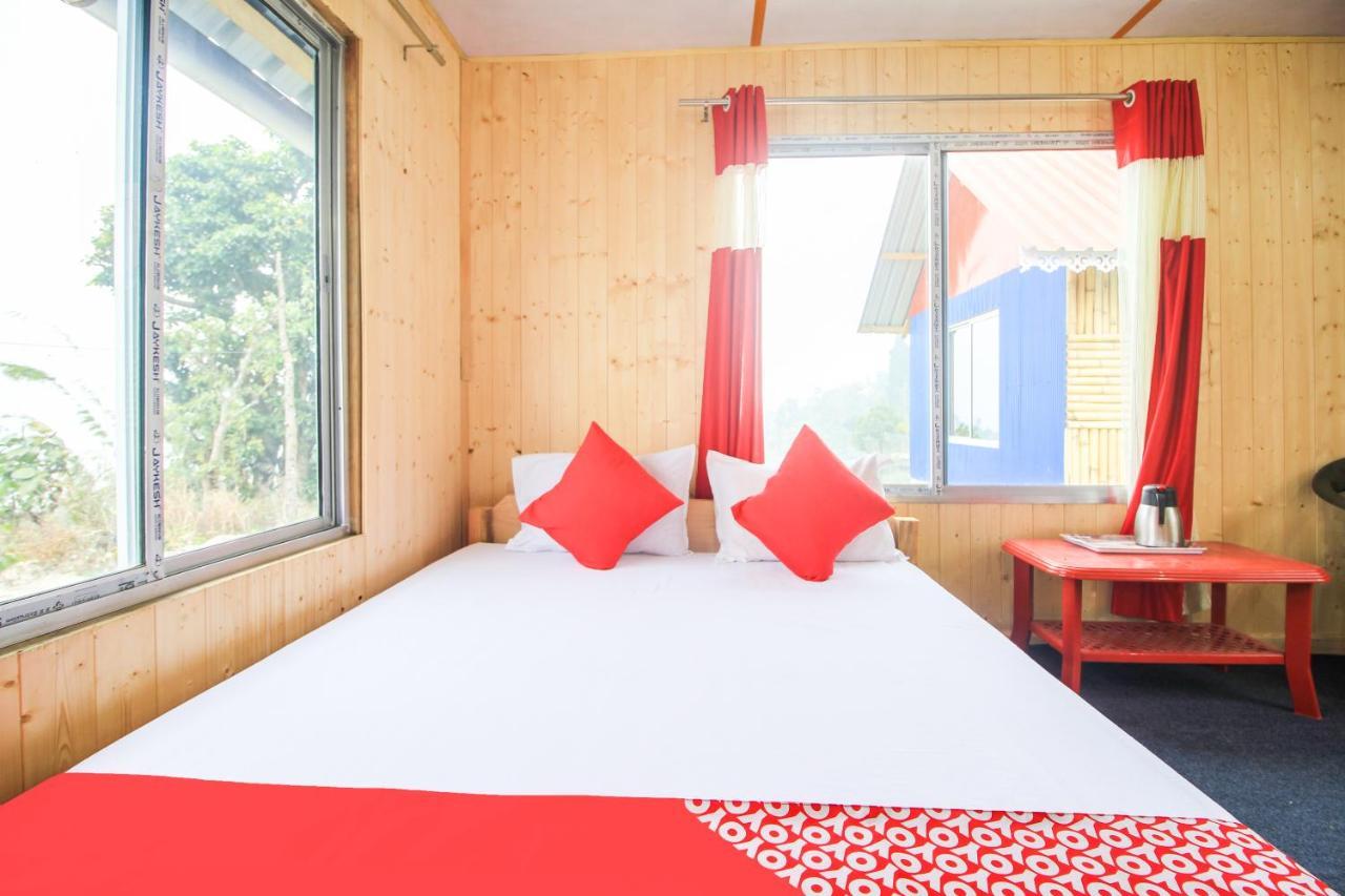 Hotel Oyo 71699 Star Palace 3*