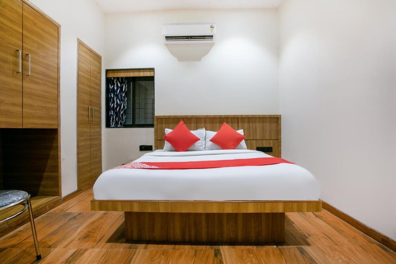 Hotel Oyo 72216 Blue Orchid Mumbai