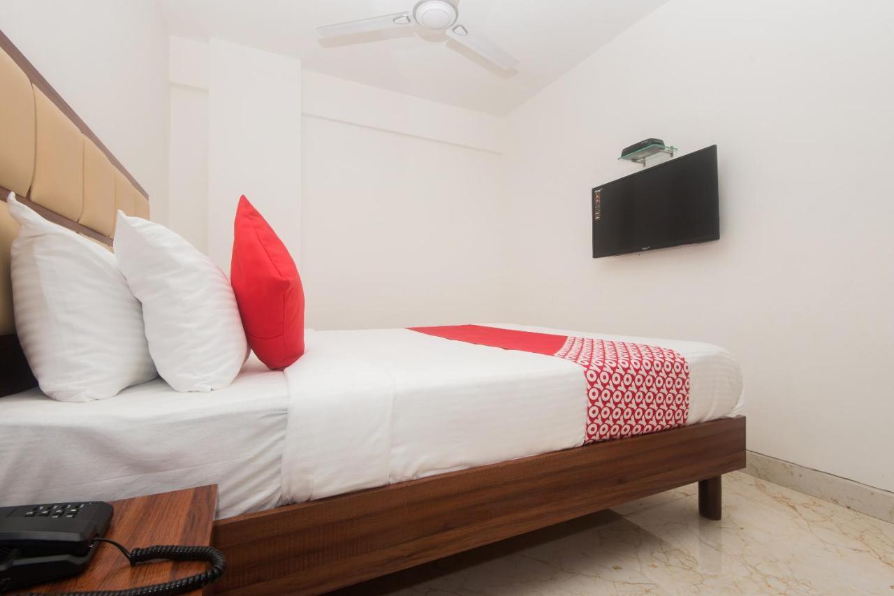Hotel Oyo 46995 Grand Plaza