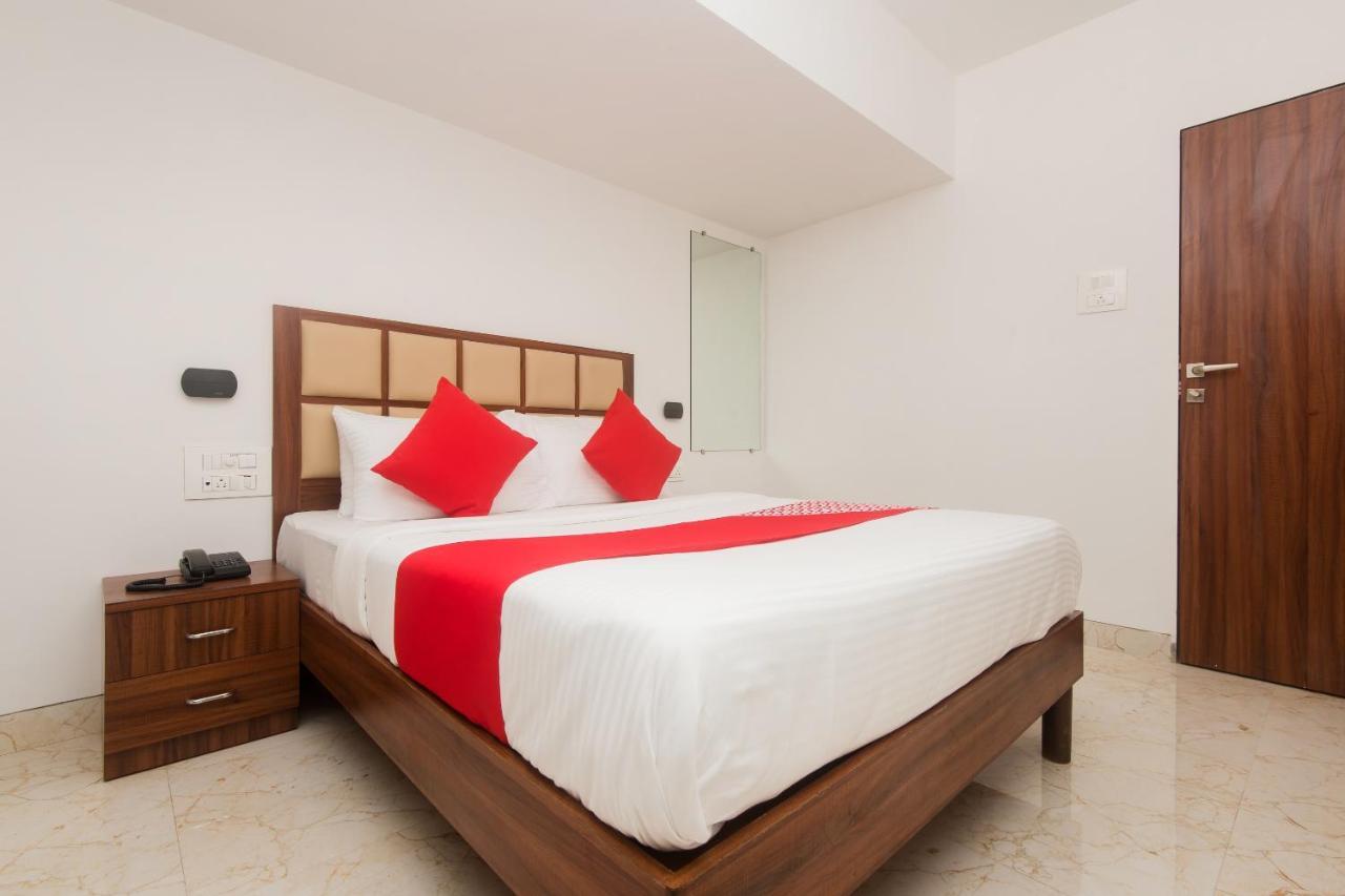 Oyo 46995 Grand Plaza Hotel