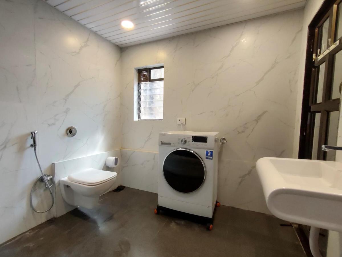Osi Andheri West Apartment
