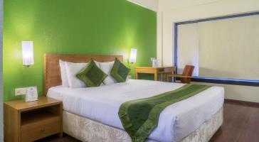 The Legend Hotel- Santacruz Near International Airport