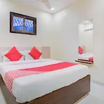 Oyo 69679 Hotel Rk International