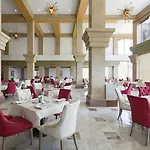 Palms Hotel Towers And Villas