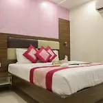 Hotel Plaza Executive - Near Bkc
