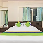 Treebo Trend Bandra Apartments