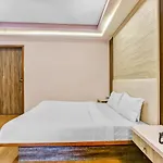 Oyo Flagship 83396 Hotel Vinyasa Residency