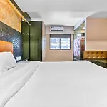 Oyo Flagship 83396 Hotel Vinyasa Residency