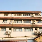 Oyo 23478 Hotel Kamran Residency