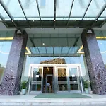 Hotel Universal Garden - Near Barc, Chembur