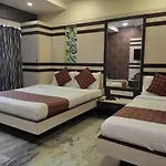 Hotel Oc Residency