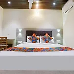 Fabhotel New Prince Palace