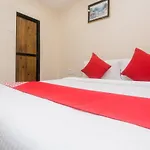 Oyo Shivar Guest House Near Carnival Cinemas Imax