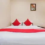 Oyo Shivar Guest House Near Carnival Cinemas Imax