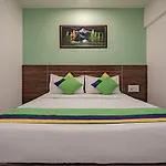 Treebo Atithi Inn Malad