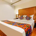 Fabhotel Royal Palace I