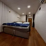Sky - Studio Apartment At Pali
