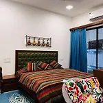 Verandah Myrah 2Bh Villa With Plunge Pool