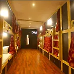 Sunrise Juhu Hostel