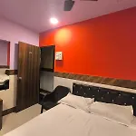 Heera Guest House