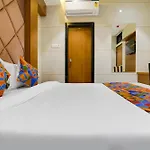 Fabhotel Rr Residency - Near Bkc