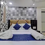 Parle Inn Hotel