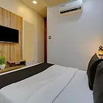Hotel Blue Inn Residency