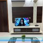 3Bhk Service Apartment In Parel