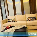 2Bhk Service Apartment In Bkc By Florastays