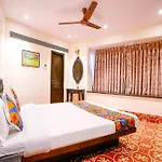 Fabhotel Mumbai Corporate Rooms Jb Nagar Nr Airport
