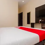 Hotel O Alfa Grand Near Chhatrapati Shivaji International Airport