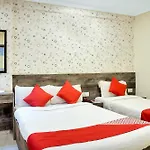 Hotel O Rana Residency Near Western Express Highway Metro Station