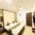 Hotel Amfahh Inn