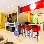 Fabhotel Arton Suite - Nr Mumbai International Airport