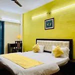 Urban Home And Suites, Service Apartment In Goregaon Mumbai