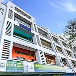 Glitz Hotels New Seven Hills - Nr International Airport Mumbai