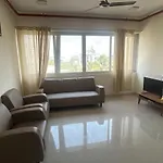 Luna Spaces -Bella Vista Near International Airport Iit Powaii