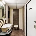Zo Rooms Lal Baug Parel