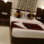 Hotel Golden City