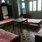 Modern Hindu Hotel