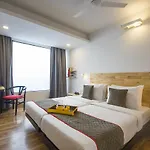 Oyo Townhouse 16 International Airport
