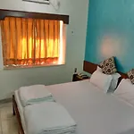 Hotel Mogul Palace - Near Masjid Bunder Mumbai