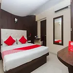 Oyo 7840 Artus Inn 2