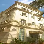 Benzy Palace