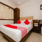 Oyo 14984 Hotel Mumbai International